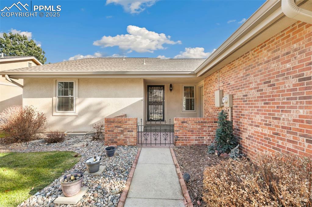 2051 Glenhill Dr., Colorado Springs, CO 80906