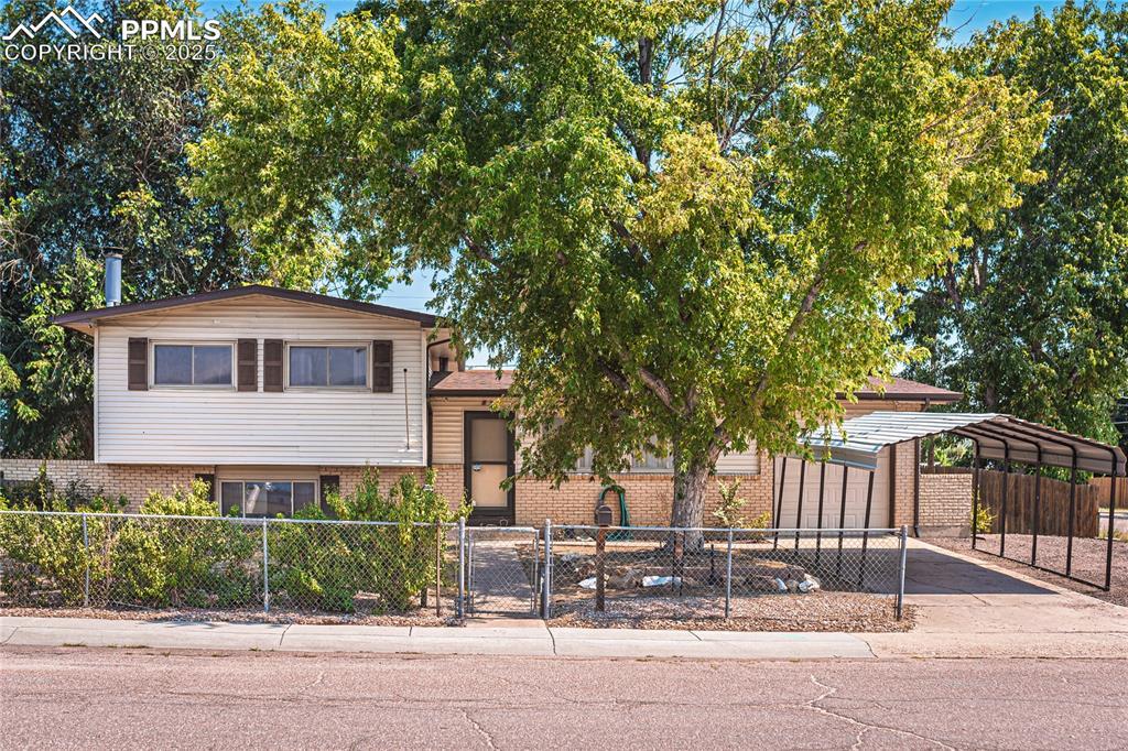 1 N Dartmouth St., Colorado Springs, CO 80911