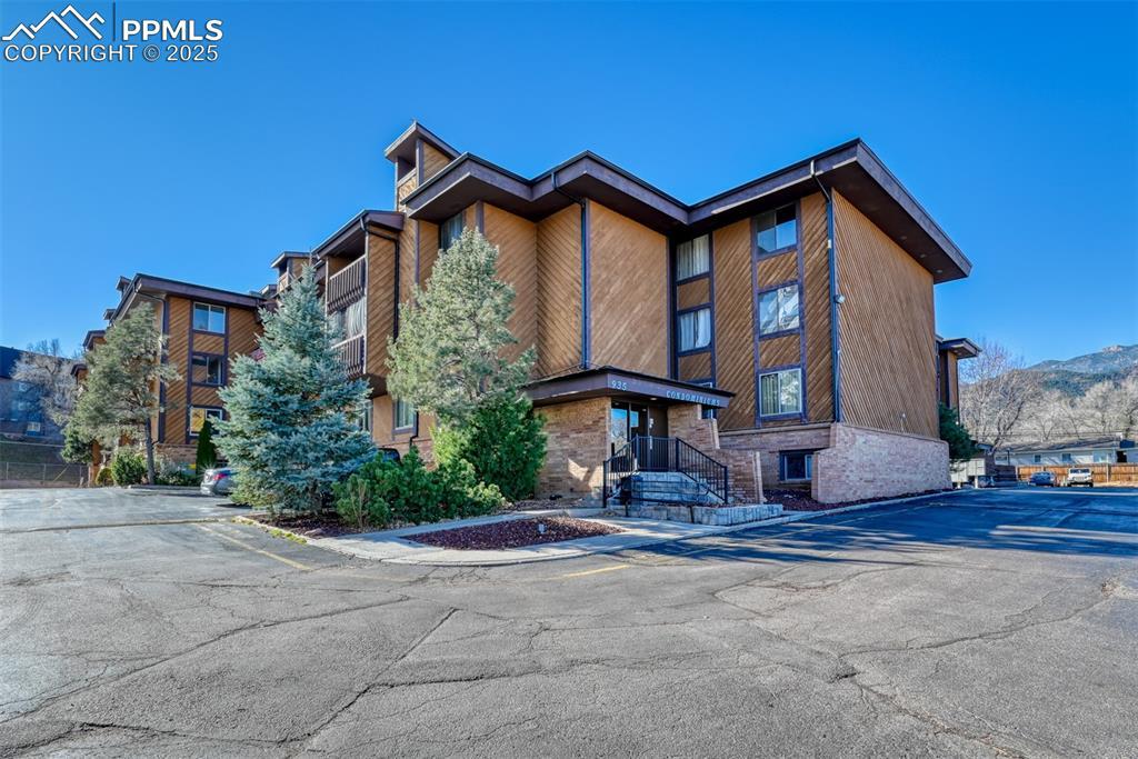 935 Saturn Dr. #230, Colorado Springs, CO 80905