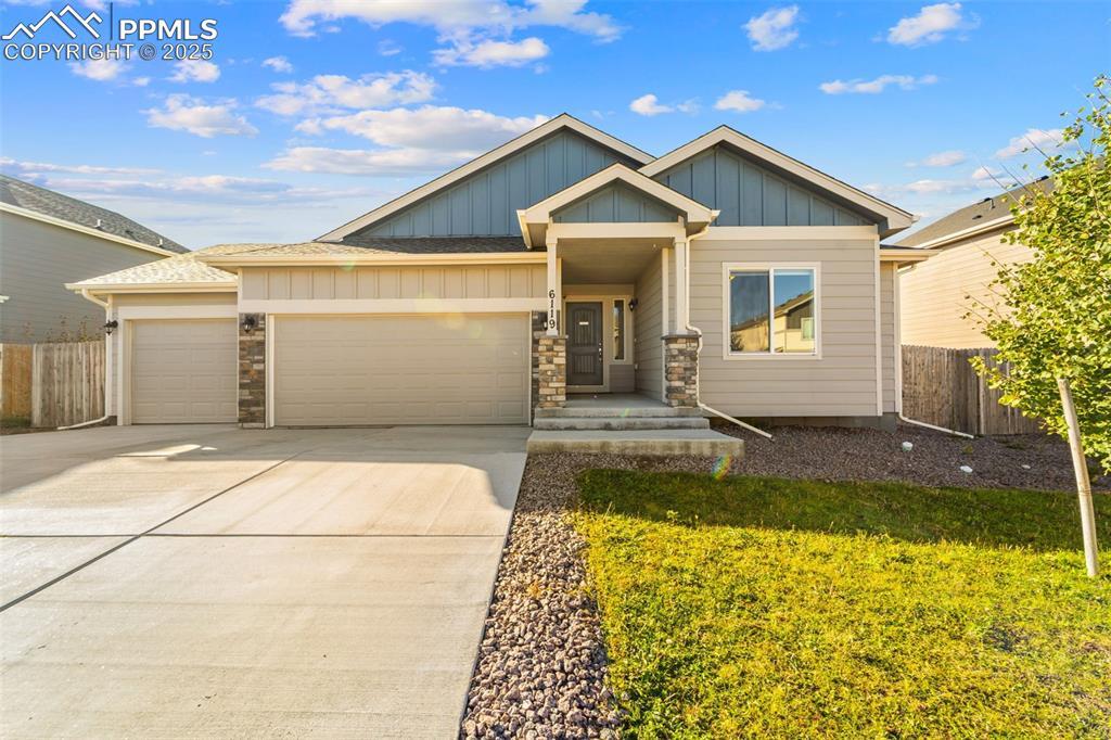 6119 Mumford Dr., Colorado Springs, CO 80925