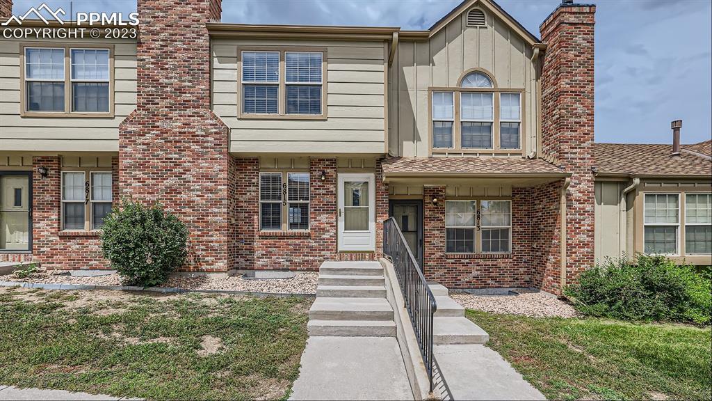 6815 Overland Dr., Colorado Springs, CO 80919