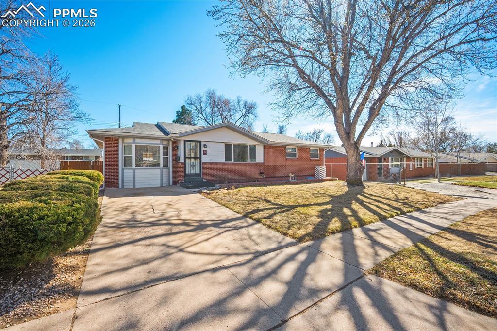 35 S Roosevelt St., Colorado Springs, CO 80910