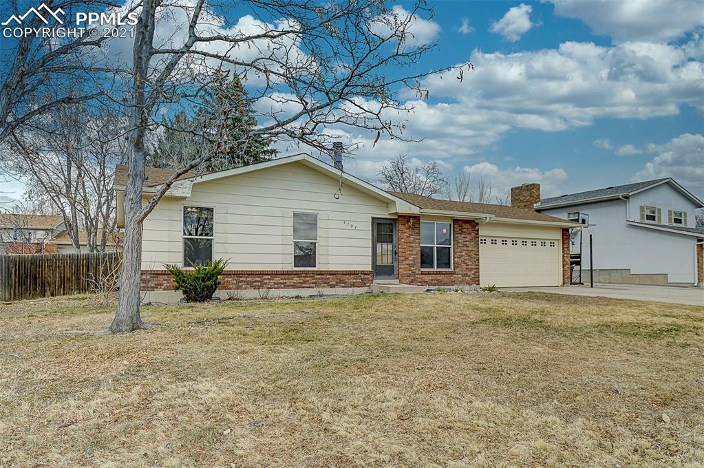 4704 N Hackamore Dr., Colorado Springs, CO 80918