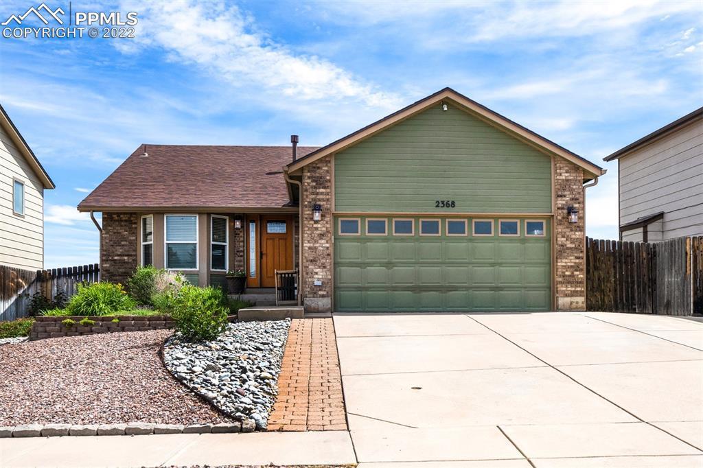 2368 Pinyon Jay Dr., Colorado Springs, CO 80951