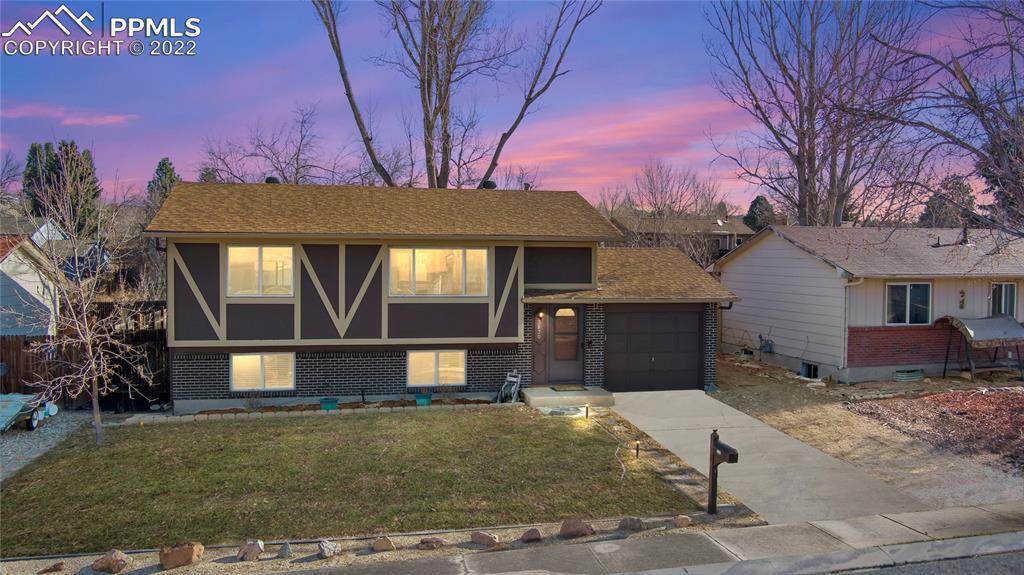 3830 Pearl Dr., Colorado Springs, CO 80918