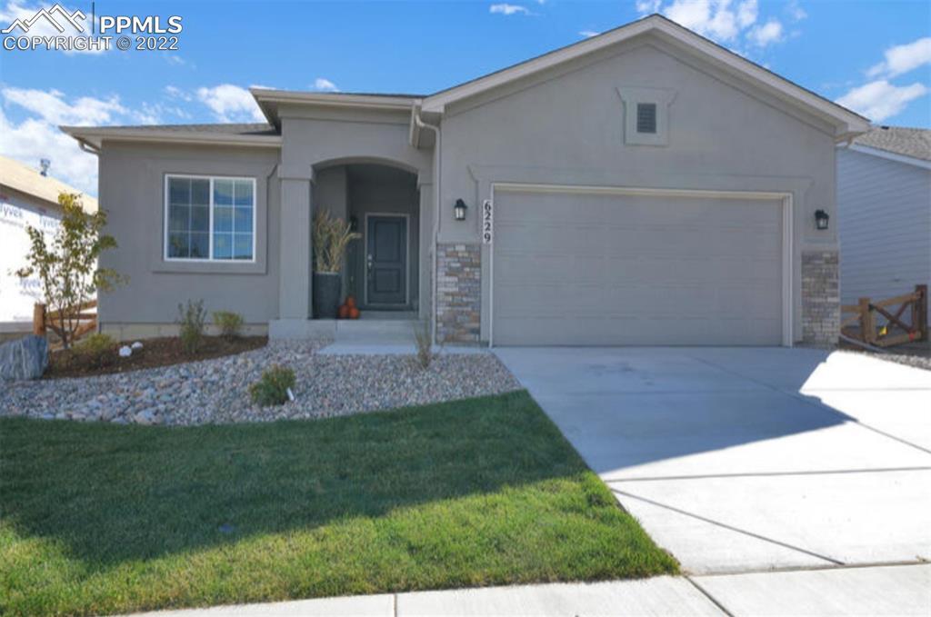 6229 Lochside View, Colorado Springs, CO 80927
