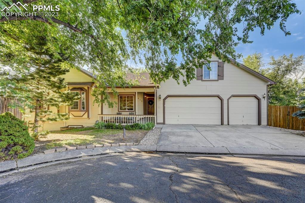 665 Pony Ln., Colorado Springs, CO 80904