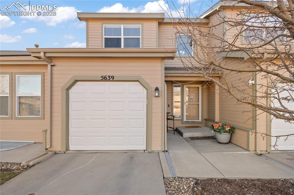 5639 Sunshade Point, Colorado Springs, CO 80923