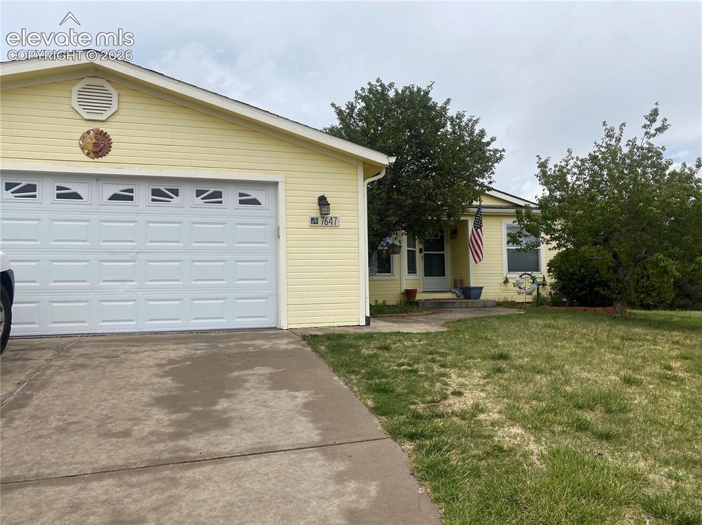 7647 Whiptail Point, Colorado Springs, CO 80922