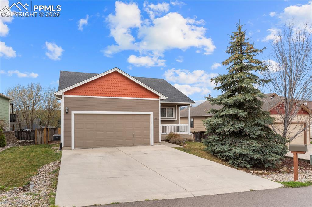 25 Sailing Way, Palmer Lake, CO 80133