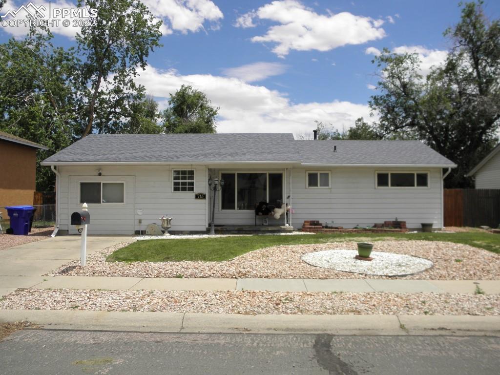 713 Bryce Dr., Colorado Springs, CO 80910