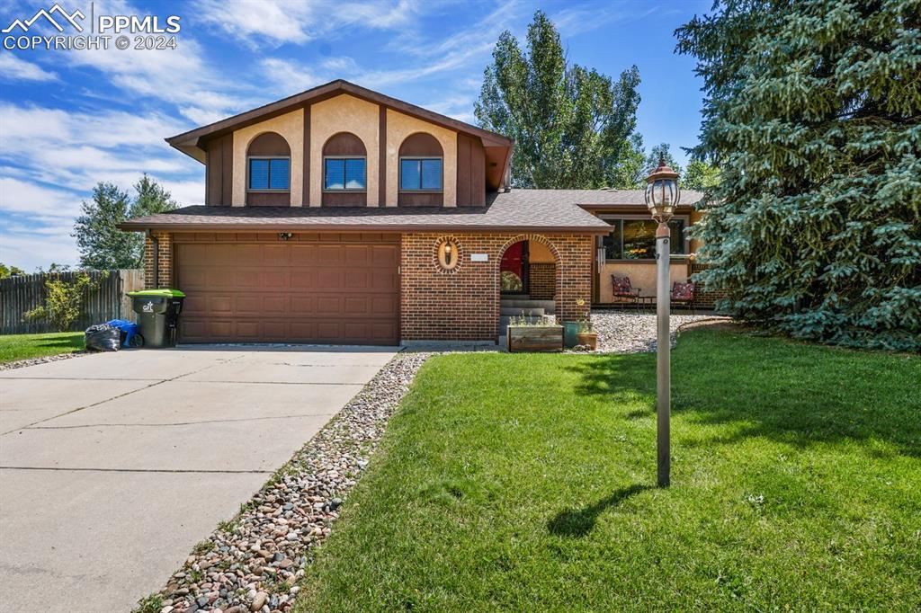 2095 Seven Arrow Dr., Colorado Springs, CO 80915