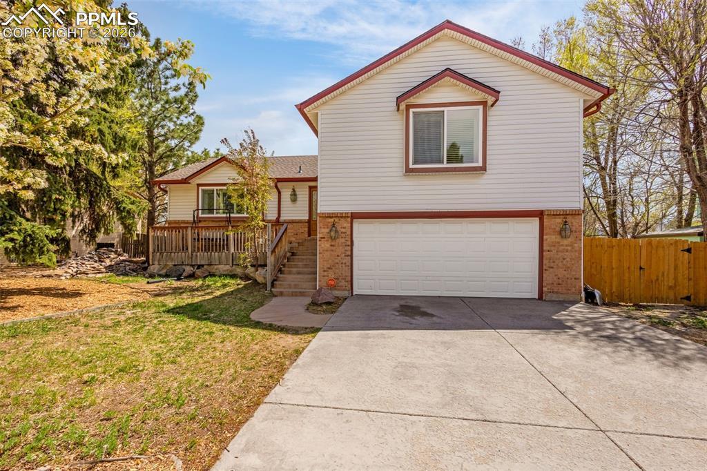 1907 Independence Dr., Colorado Springs, CO 80920