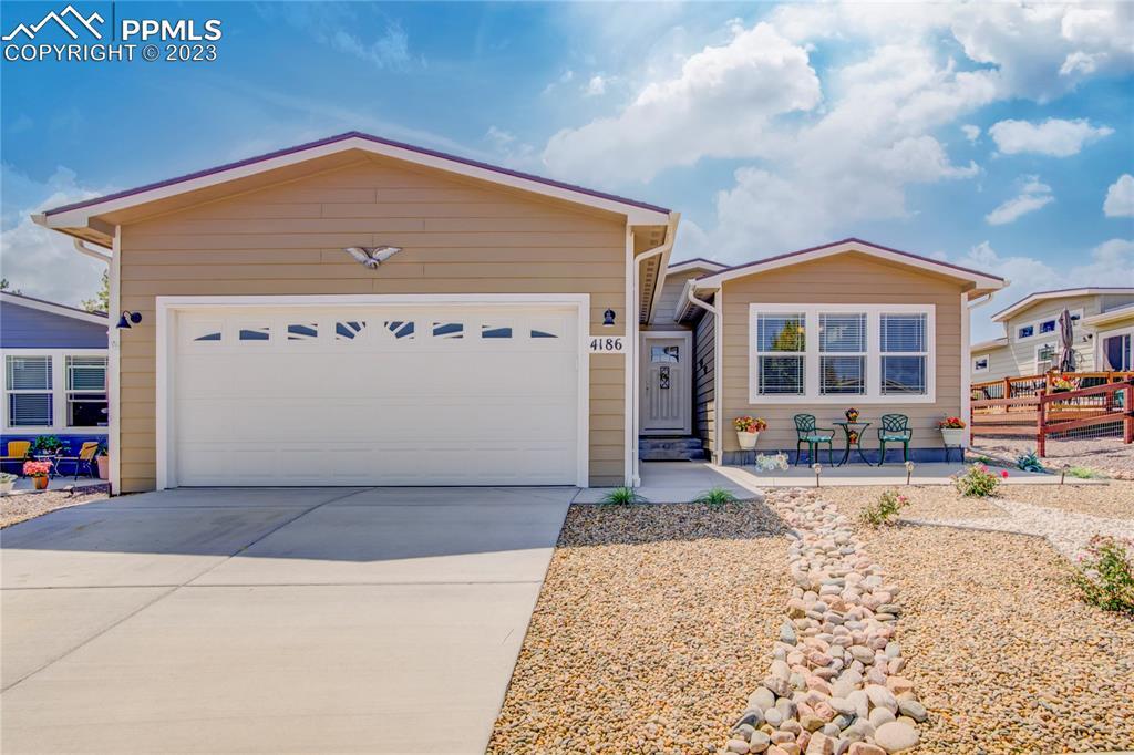 4186 Gray Fox Heights, Colorado Springs, CO 80922