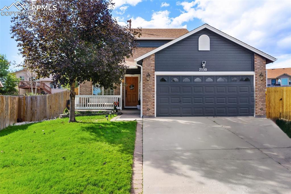 7530 Silver Bow Dr., Colorado Springs, CO 80925