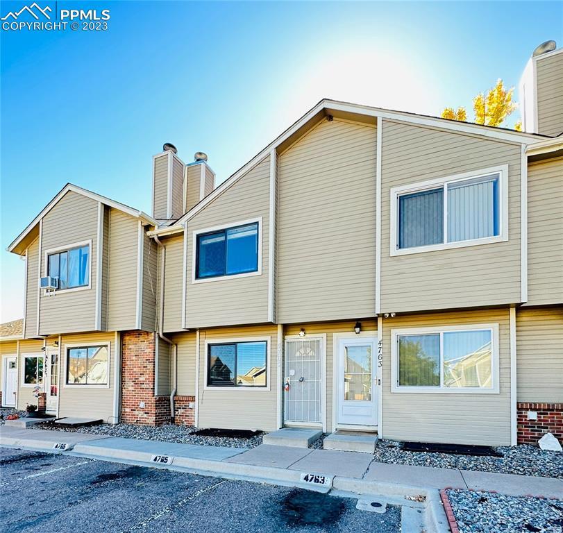 4765 Live Oak Dr., Colorado Springs, CO 80916