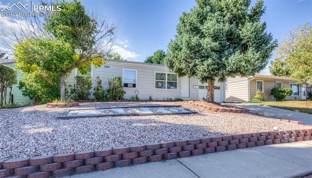 1806 N Circle Dr., Colorado Springs, CO 80909