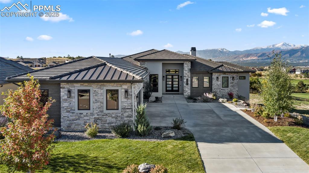 1827 Redbank Dr., Colorado Springs, CO 80921