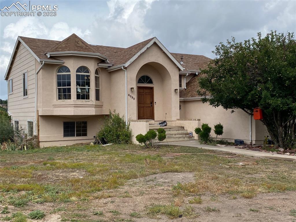 6090 Red Hill Cir., Colorado Springs, CO 80919