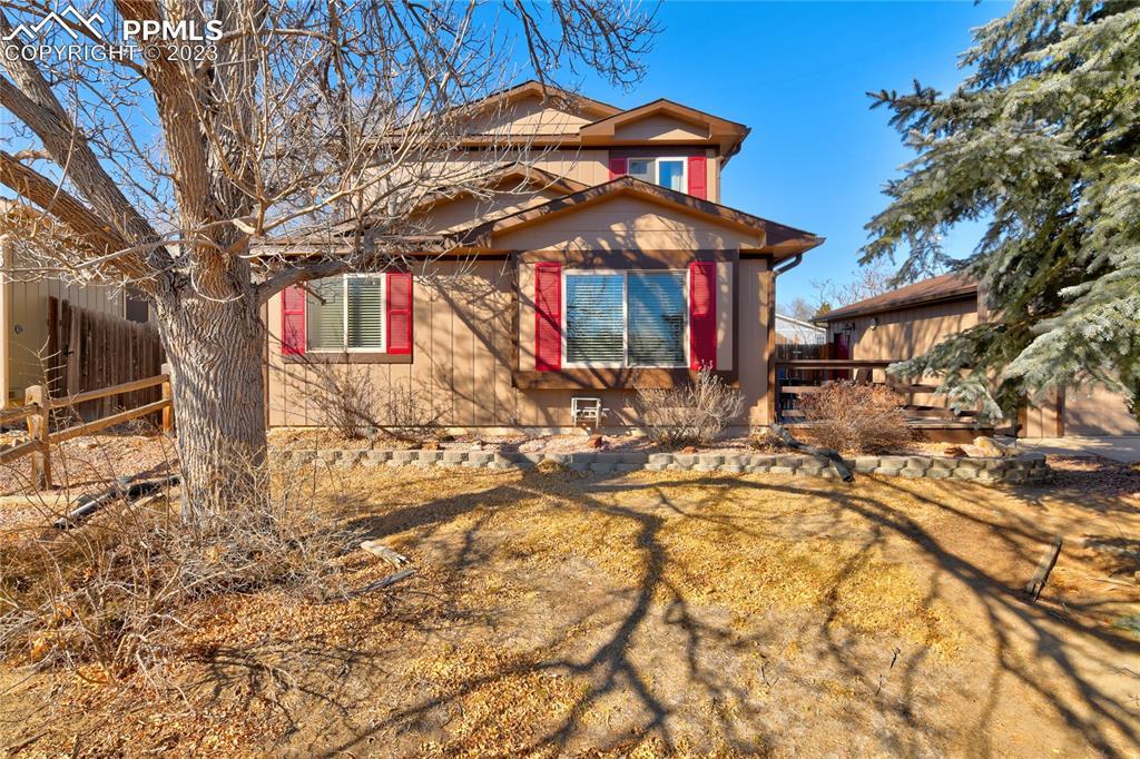 2150 Sarsi Dr., Colorado Springs, CO 80915