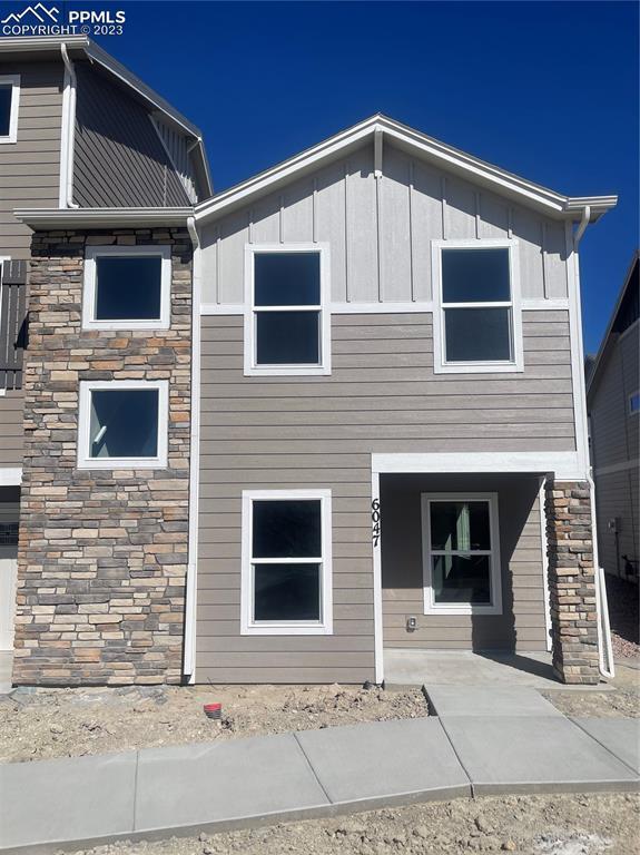 6047 Magma Heights, Colorado Springs, CO 80924
