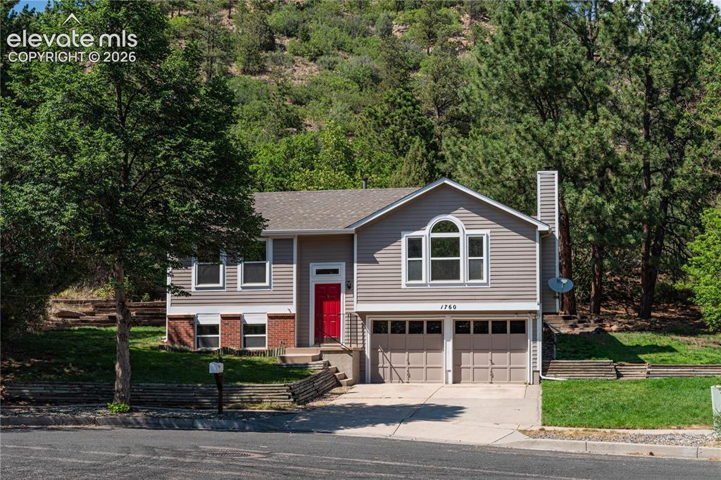 1760 Rimwood Dr., Colorado Springs, CO 80918