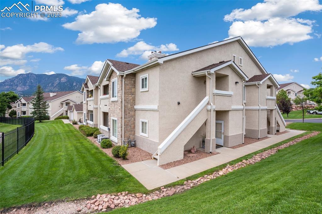 3830 Strawberry Field Grove #C, Colorado Springs, CO 80906