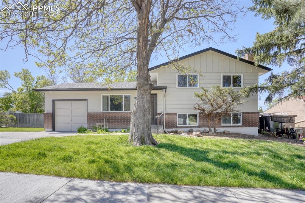 4019 Tennyson Ave., Colorado Springs, CO 80910