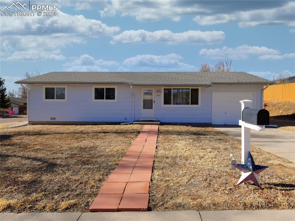7025 Mescalero Dr., Colorado Springs, CO 80915