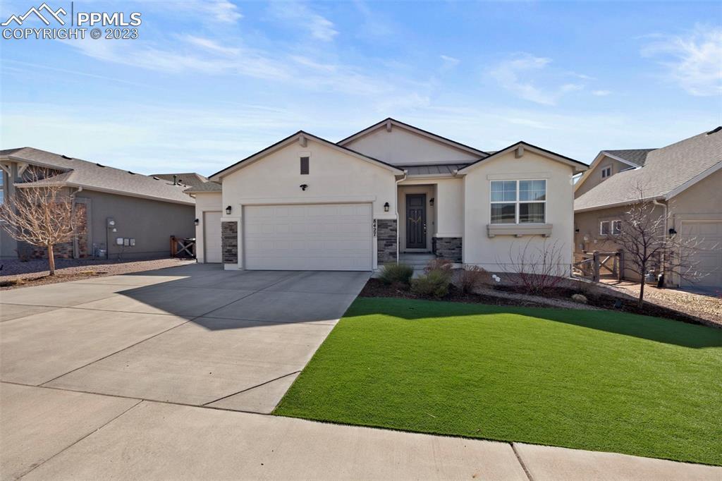 8427 Crooked Branch Ln., Colorado Springs, CO 80927