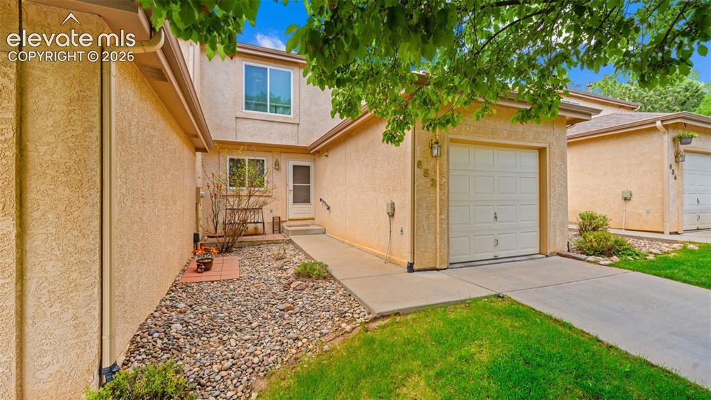 652 Echo Ln., Colorado Springs, CO 80904