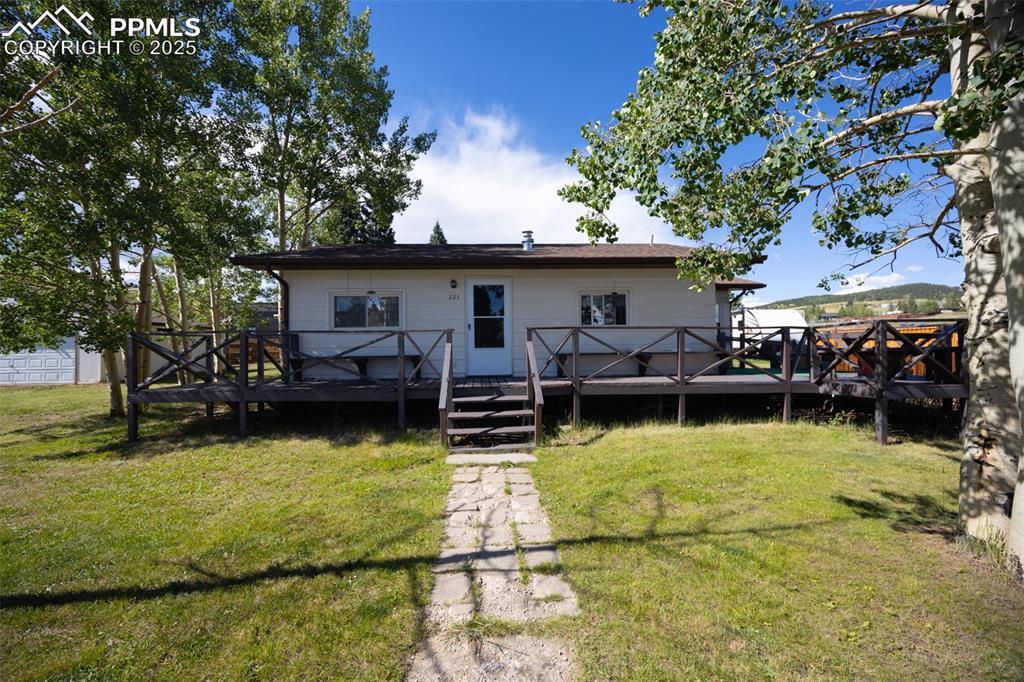 223 W Golden Ave., Cripple Creek, CO 80813