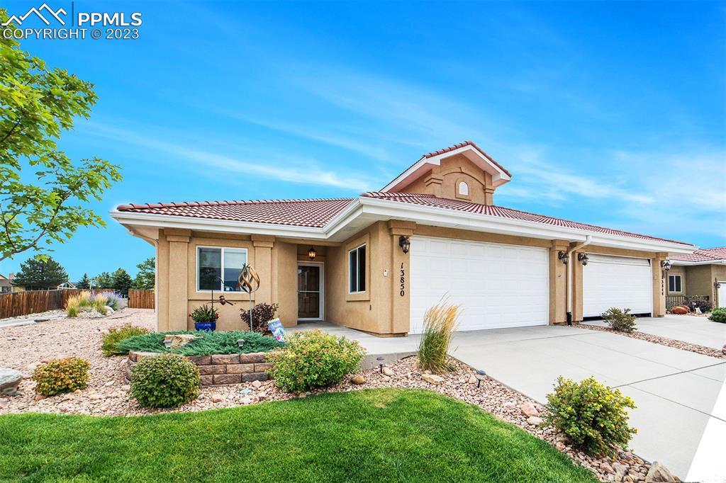 13850 Paradise Villas Grove, Colorado Springs, CO 80921