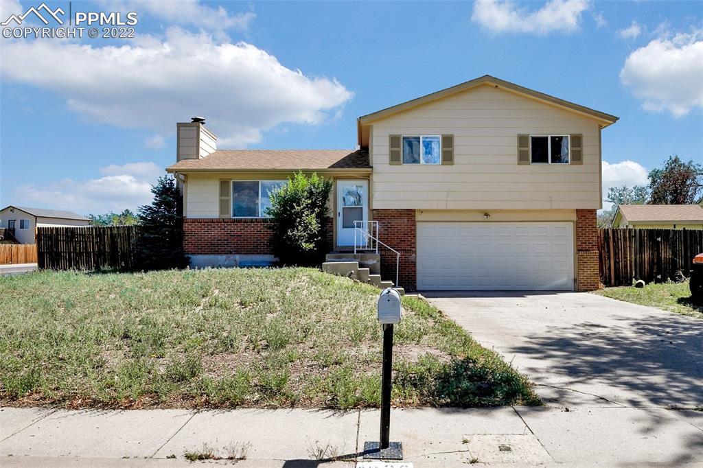 4920 Ridenour Dr., Colorado Springs, CO 80916