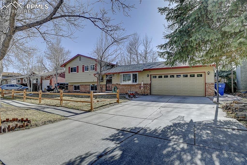 1230 Martin Dr., Colorado Springs, CO 80915