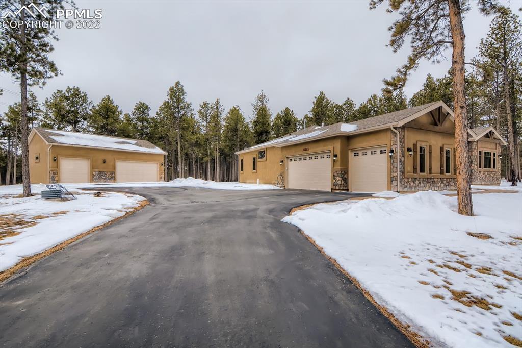 16104 Pole Pine Point, Colorado Springs, CO 80908