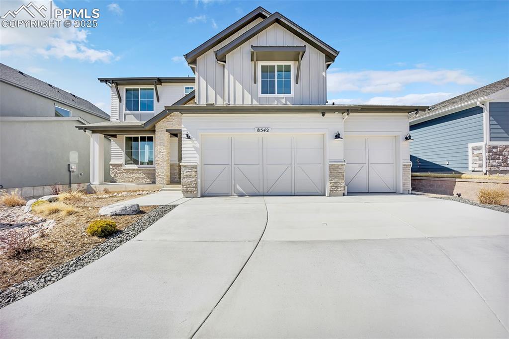 8542 Noreen Falls Dr., Colorado Springs, CO 80924
