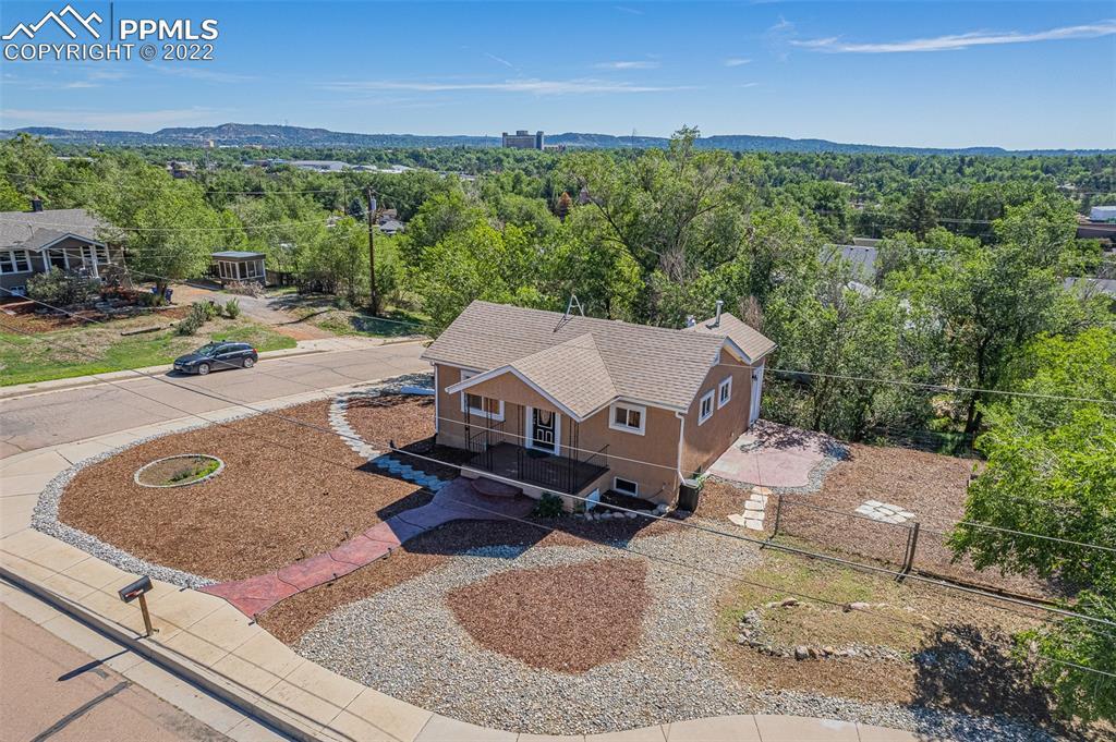 1633 N 7th St., Colorado Springs, CO 80907