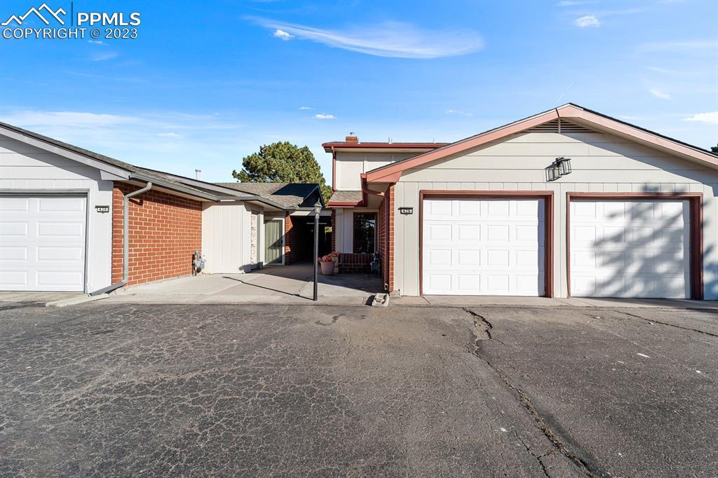 426 Lakewood Cir., Colorado Springs, CO 80910