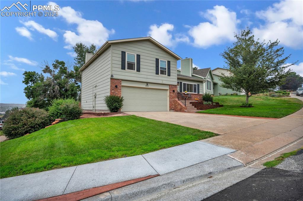 3810 Topsail Dr., Colorado Springs, CO 80918