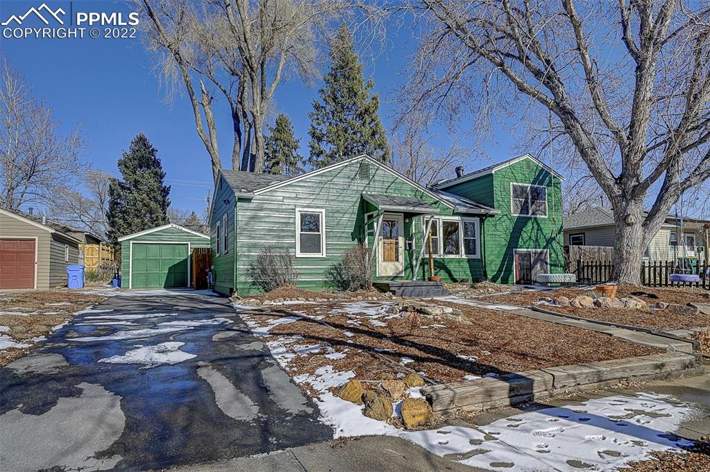 1216 E La Salle St., Colorado Springs, CO 80907