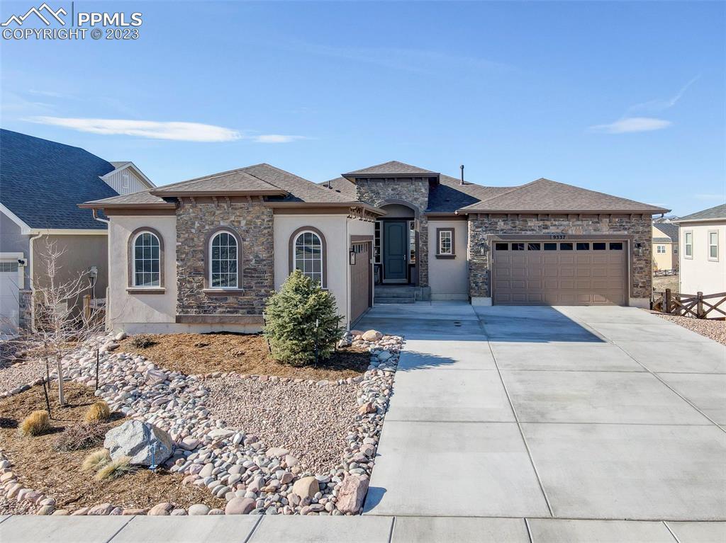 9337 Valley Run Ct., Colorado Springs, CO 80927