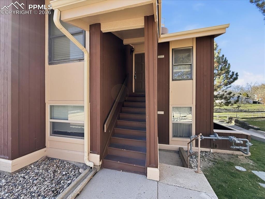 4533 N Carefree Cir. #B, Colorado Springs, CO 80917