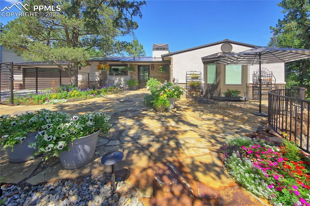 1616 Mesa Ave., Colorado Springs, CO 80906