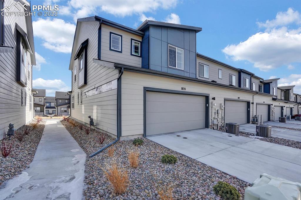 1835 Satin Spar Point, Colorado Springs, CO 80908
