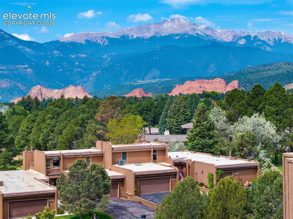 3730 Camels Ridge Ln., Colorado Springs, CO 80904