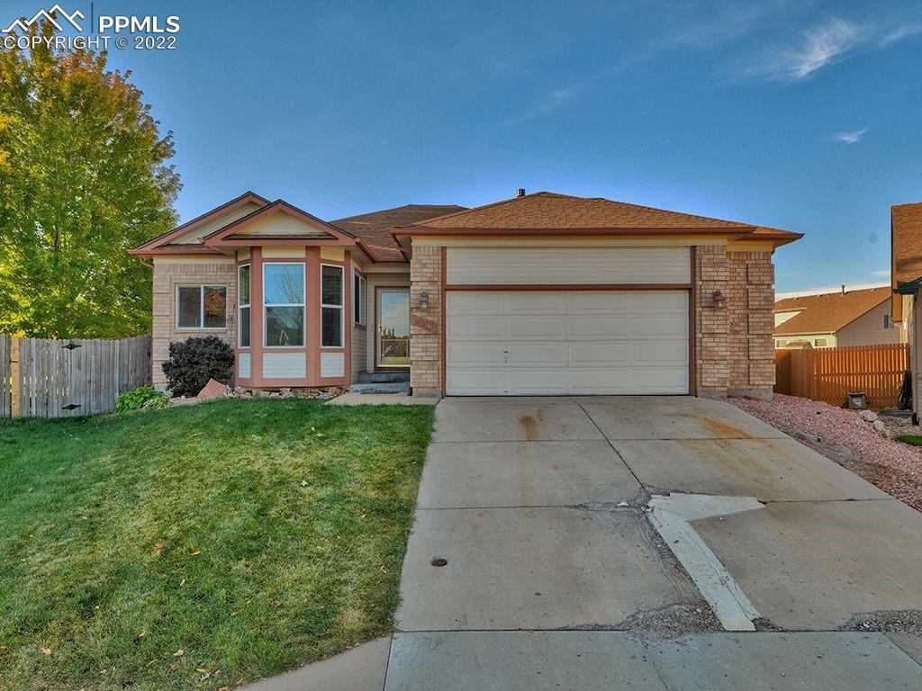 870 Calliope Ct., Colorado Springs, CO 80916