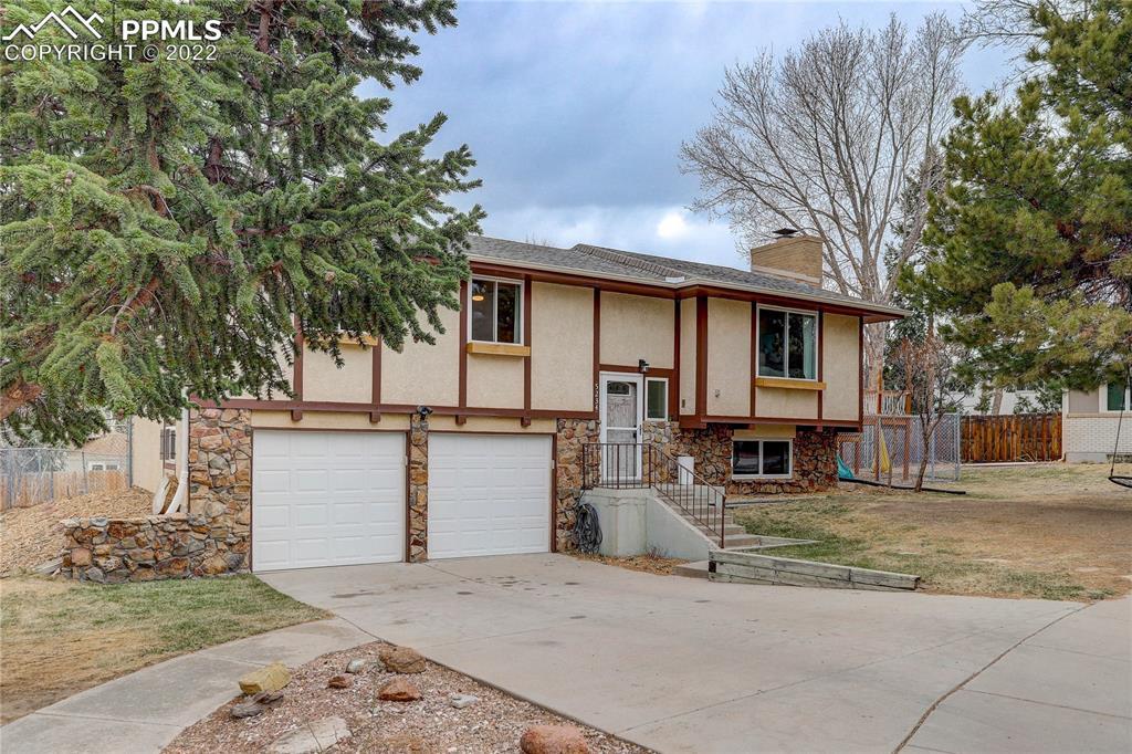5234 Constitution Ave., Colorado Springs, CO 80915