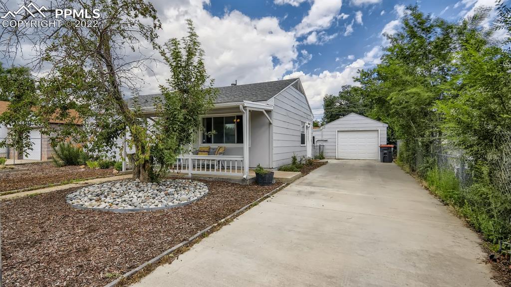 1204 Aspen Ave., Colorado Springs, CO 80905