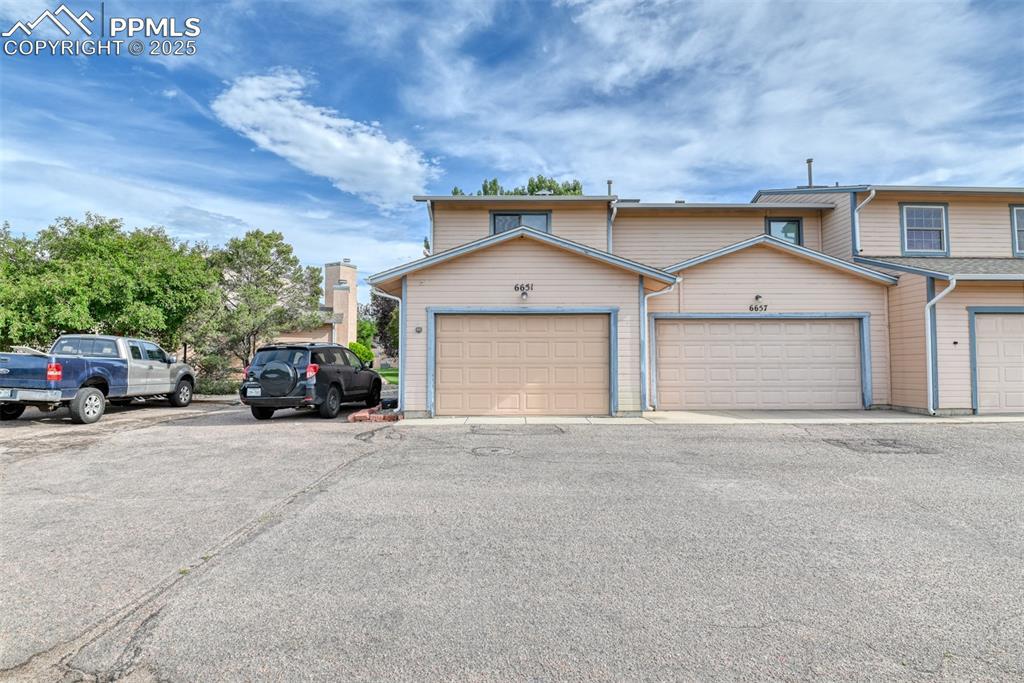 6651 Bobtail Dr., Colorado Springs, CO 80911